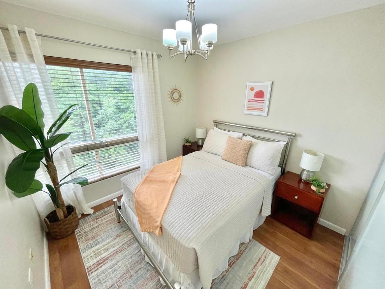 Modern 3 Bedroom Condo In Private Community #8 Petit Valley Bagian luar foto